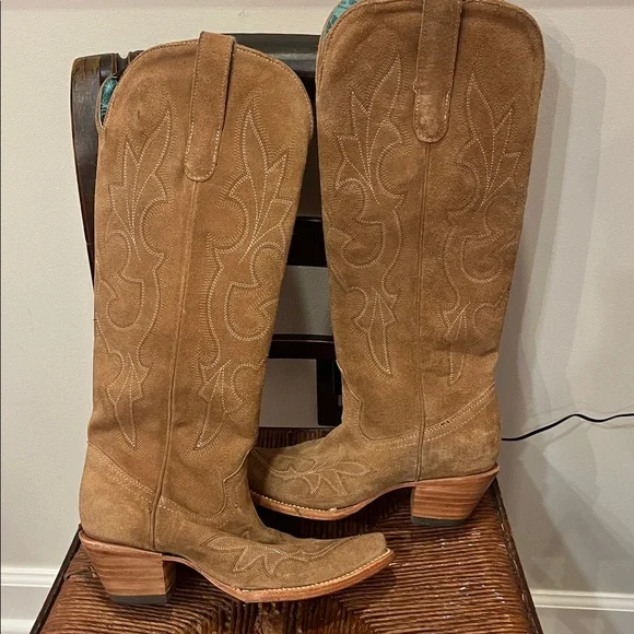 Corral Embroidery Suede Tall Top Snip Toe Cowboy Boot - Picture 13 of 16